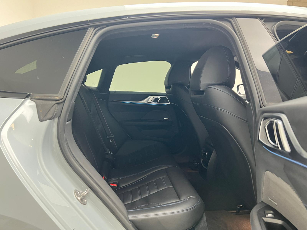2022 BMW i4