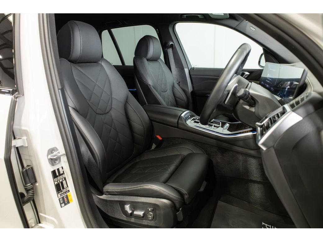 2025 BMW X5