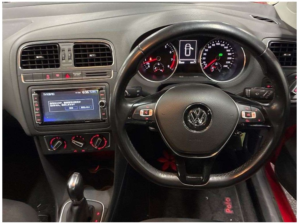 2016 Volkswagen Polo