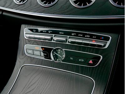 2019 Mercedes-Benz E 300