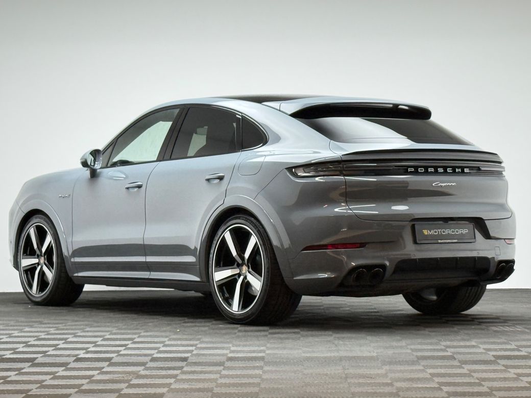 2025 Porsche Cayenne