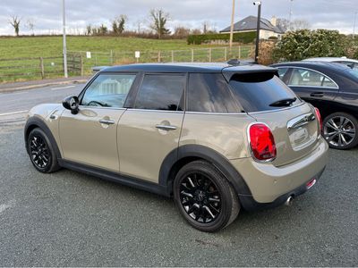 2019 Mini Hatch