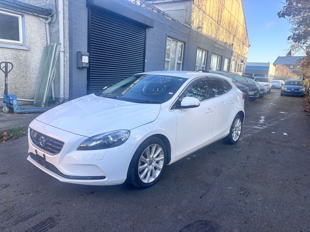 2015 Volvo V40