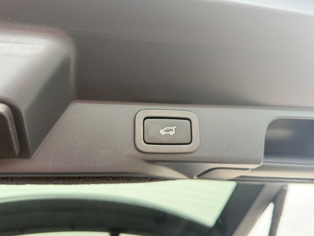 2020 Land Rover Range Rover Sport