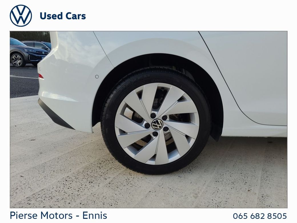 2025 Volkswagen Golf