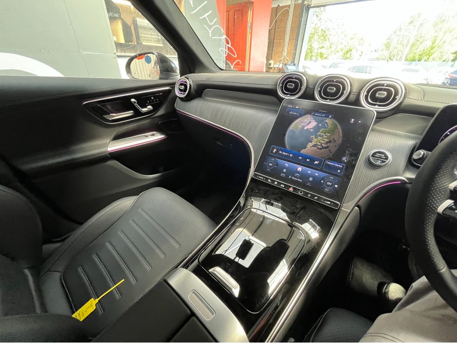2025 Mercedes-Benz GLC Class