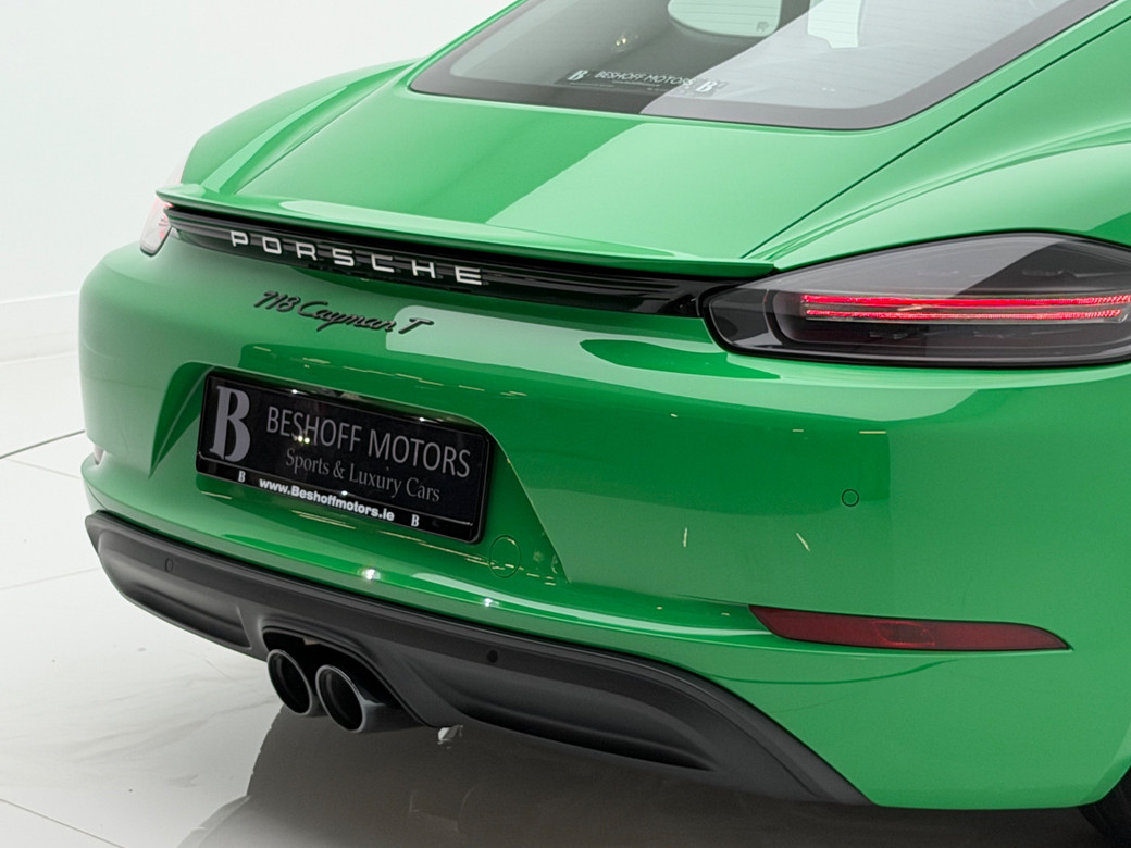 2024 Porsche Cayman