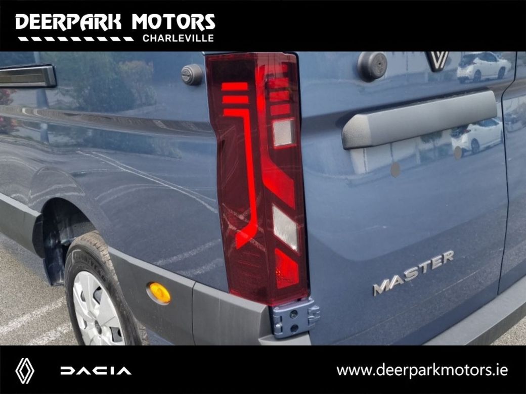 2026 Renault Master