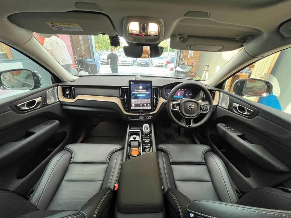 2025 Volvo XC60