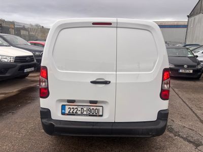 2022 Peugeot Partner