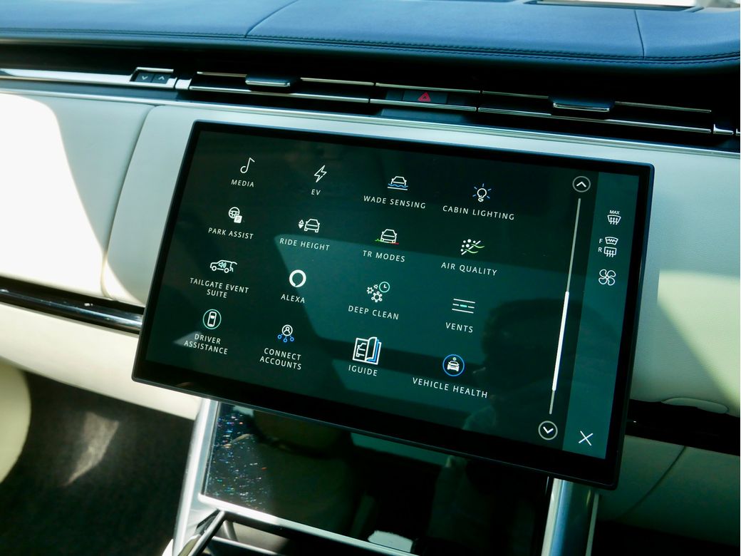 2025 Land Rover Range Rover