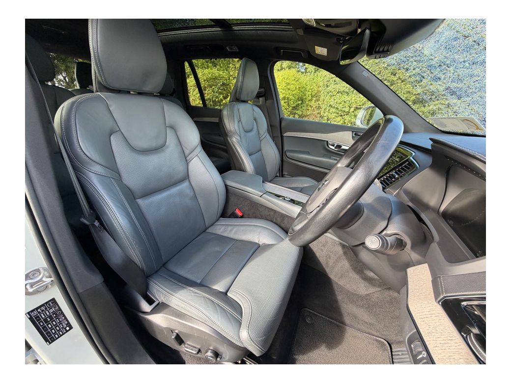 2022 Volvo XC90