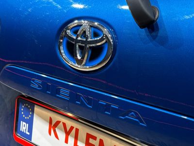 2017 Toyota Sienta