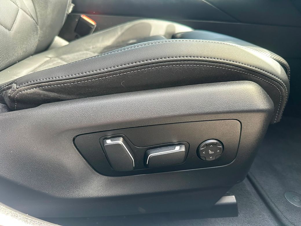 2026 BMW i5