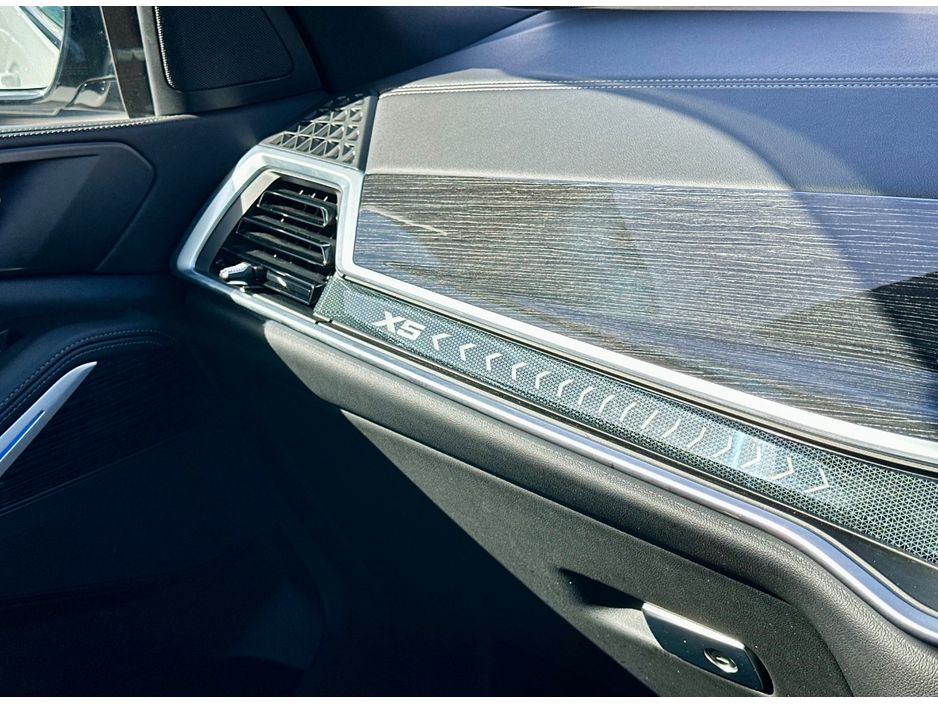 2023 BMW X5