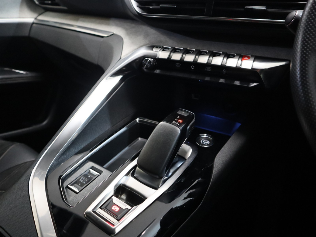 2023 Peugeot 3008