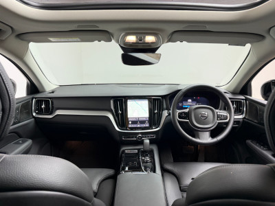 2025 Volvo V60