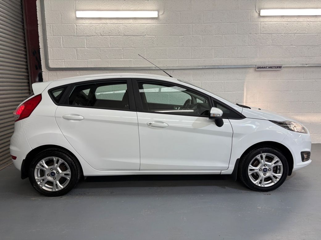 2015 Ford Fiesta