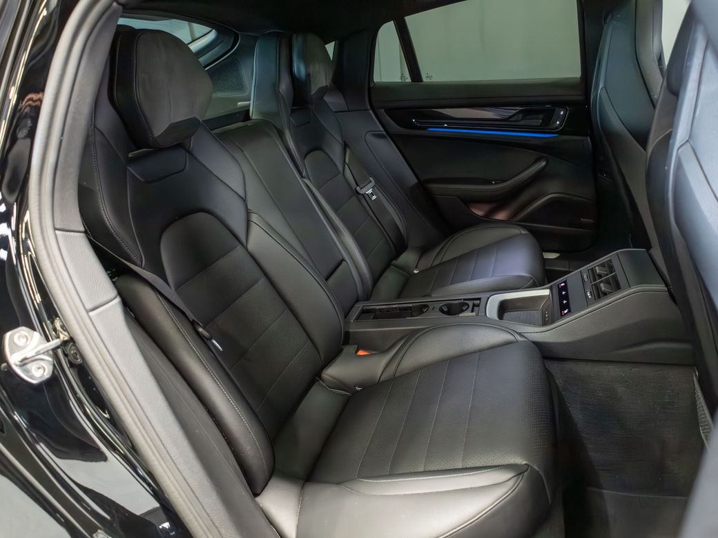 2024 Porsche Panamera