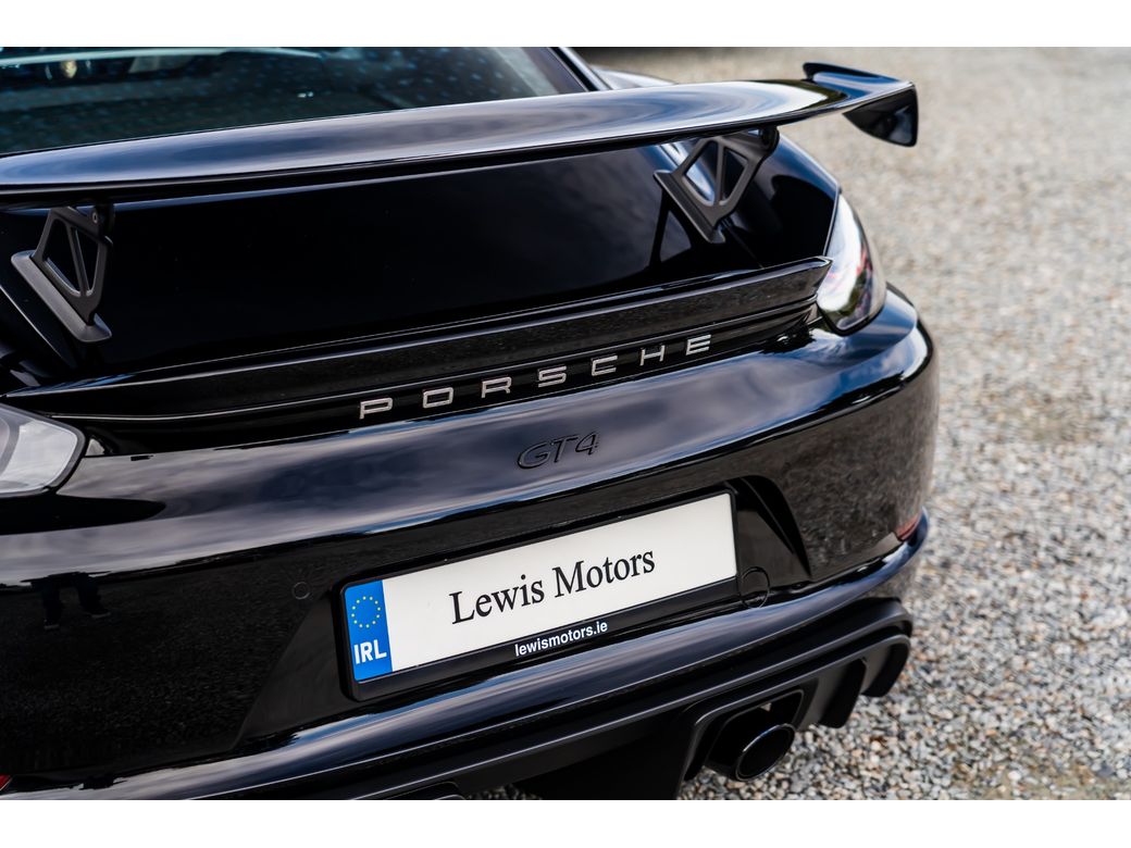 2023 Porsche 718 Cayman