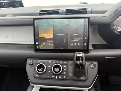 2025 Land Rover Defender 110