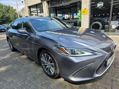 2021 Lexus ES 300h
