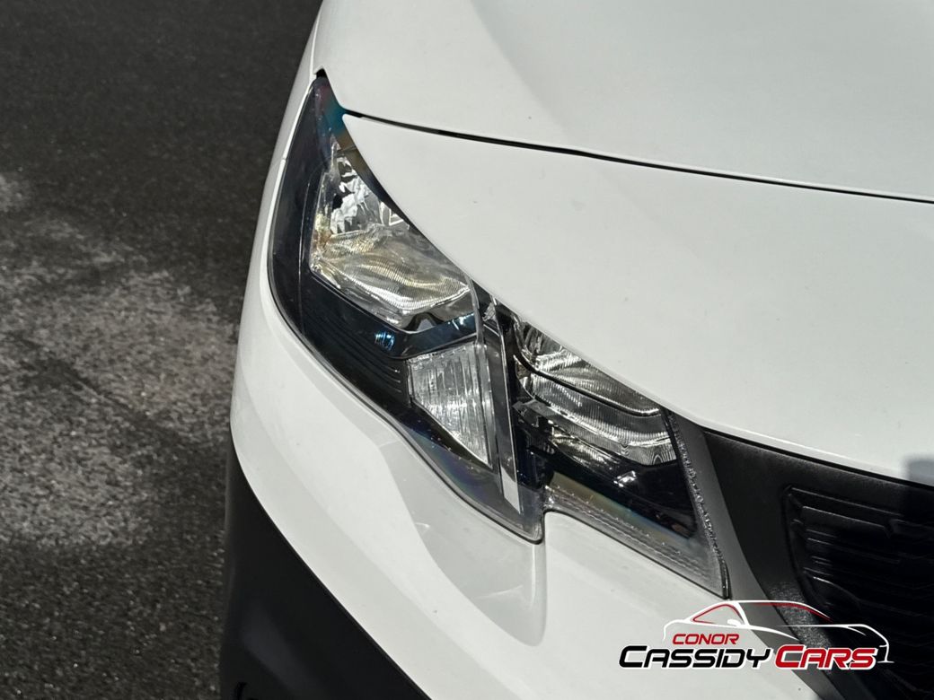 2023 Peugeot Partner