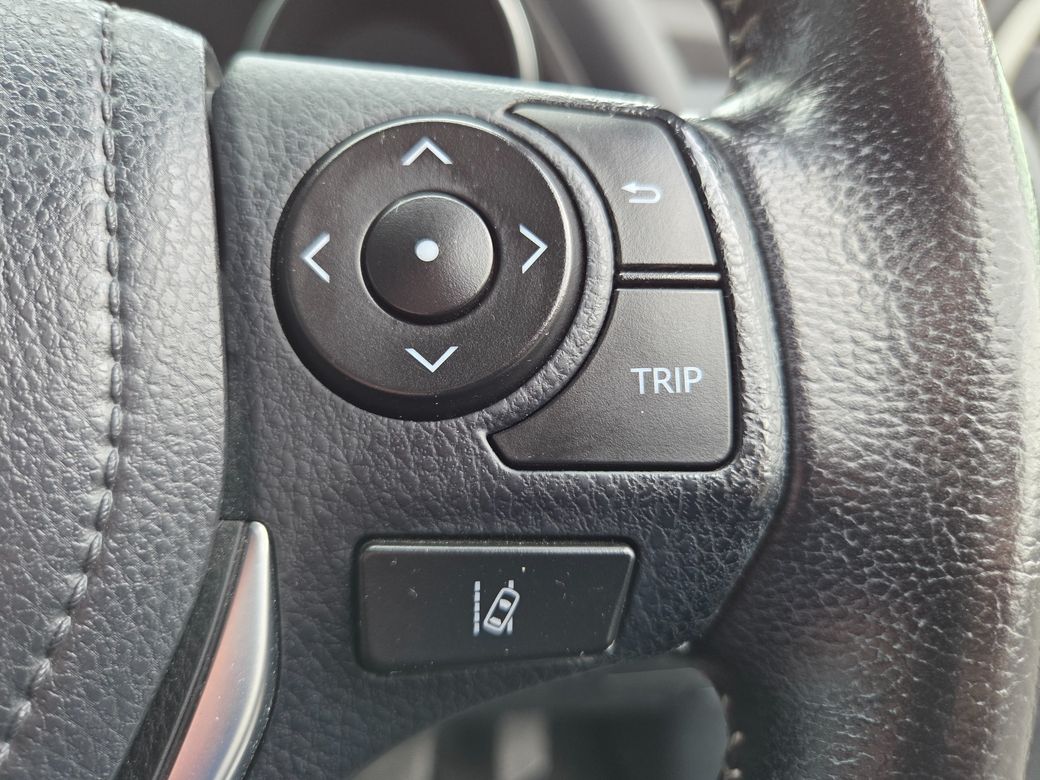 2016 Toyota Auris