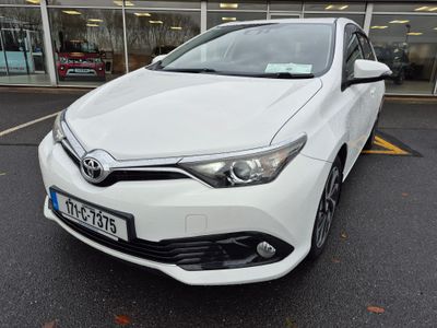 2017 Toyota Auris