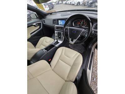 2017 Volvo V60
