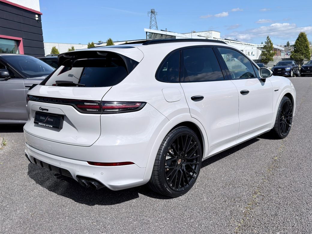 2023 Porsche Cayenne