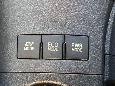 2017 Toyota Auris