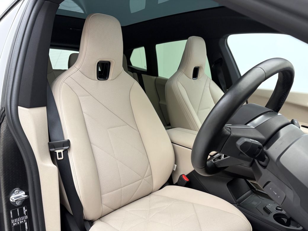 2024 BMW iX