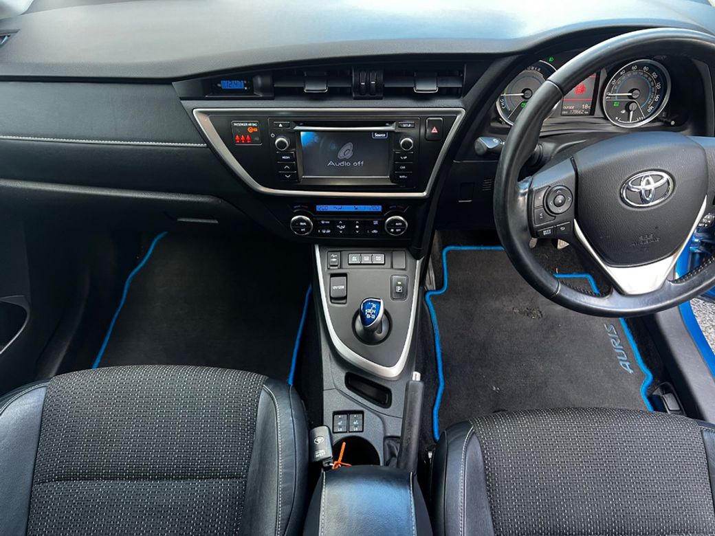 2013 Toyota Auris