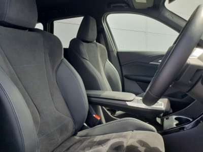 2025 BMW iX