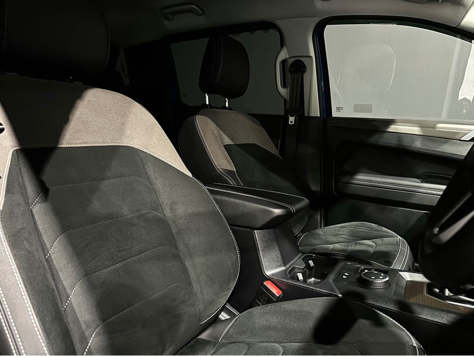 2025 Volkswagen Amarok