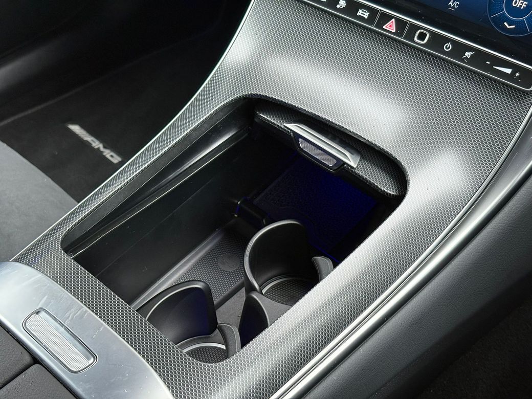 2025 Mercedes-Benz GLC Class