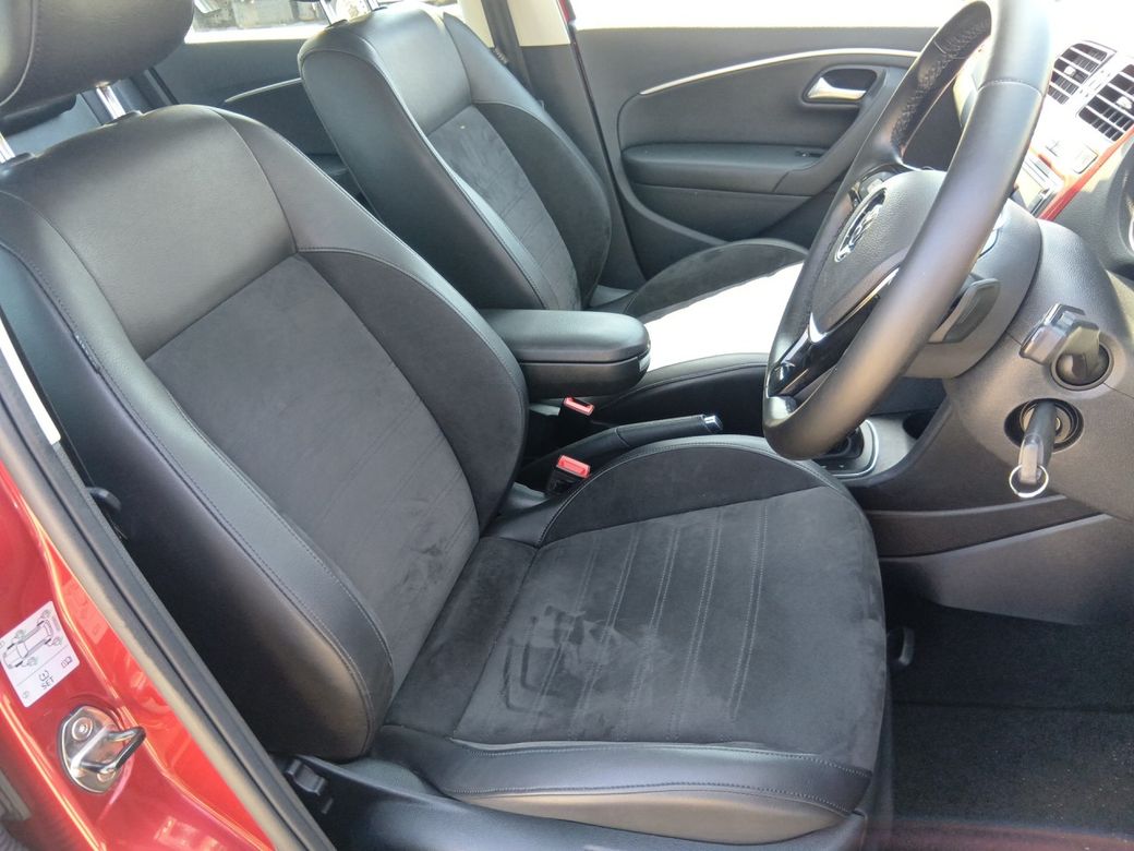 2017 Volkswagen Polo
