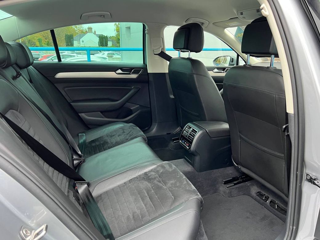 2019 Volkswagen Passat