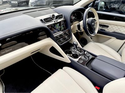 2022 Bentley Bentayga