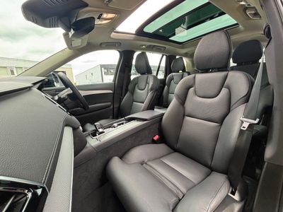 2023 Volvo XC90