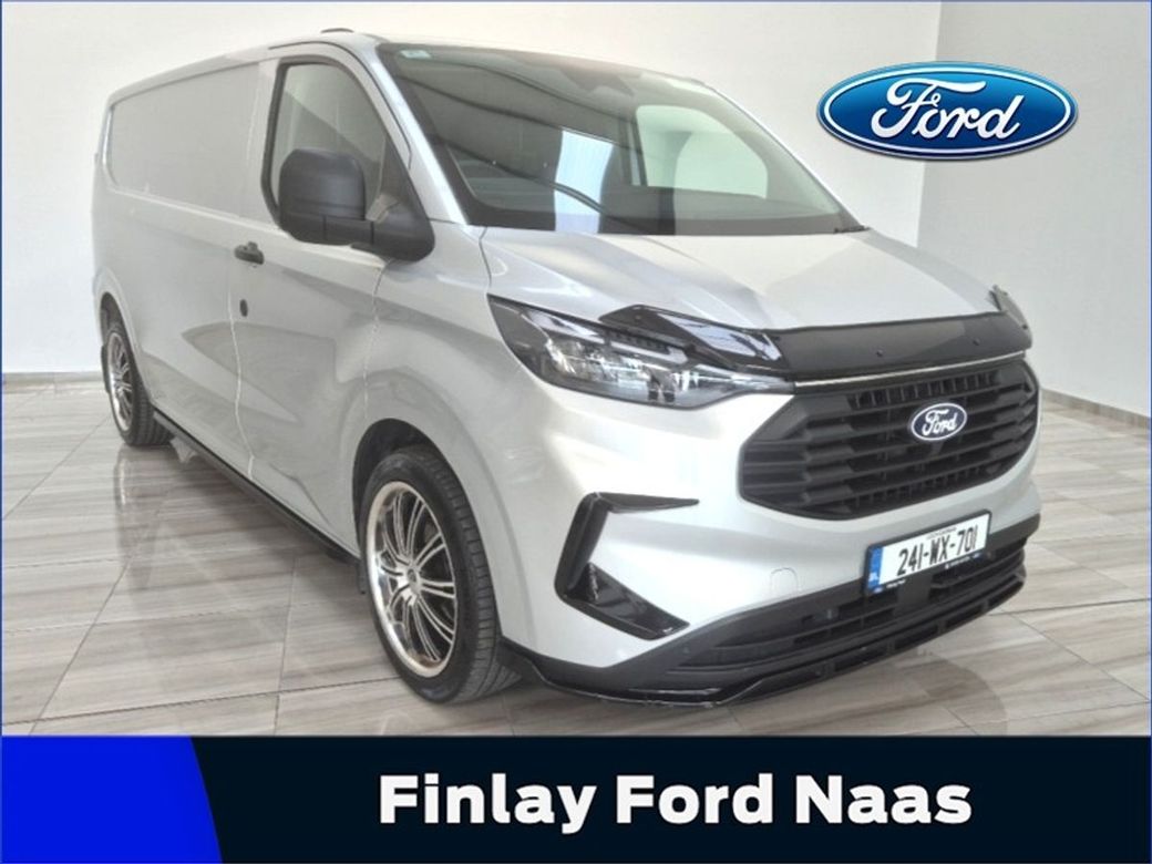 2024 Ford Transit Custom