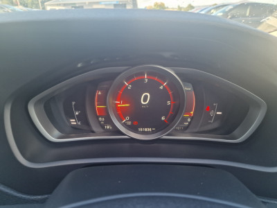 2018 Volvo V40
