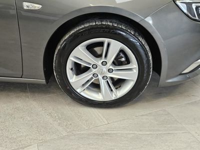 2020 Opel Insignia