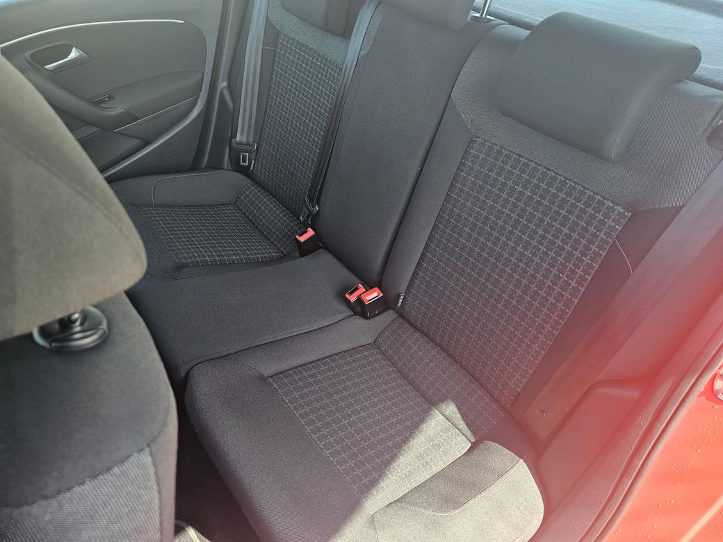 2015 Volkswagen Polo