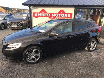 2018 Volvo V40