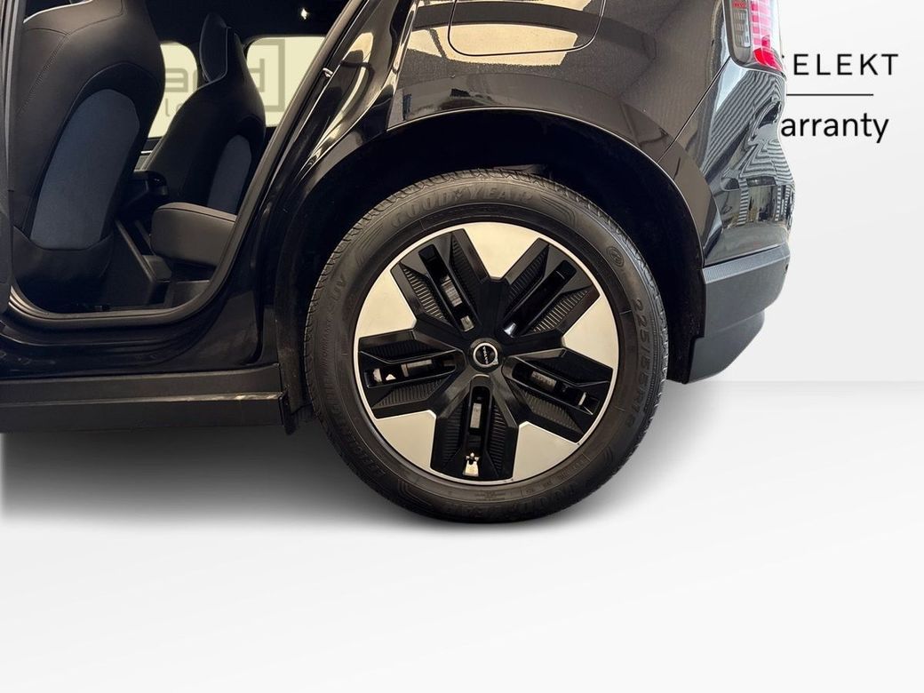 2025 Volvo EX30