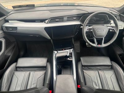 2024 Audi Q8 e-tron