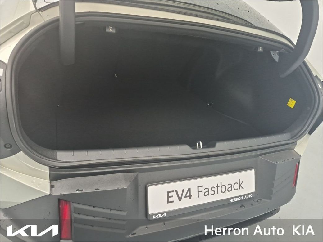 2026 Kia EV4