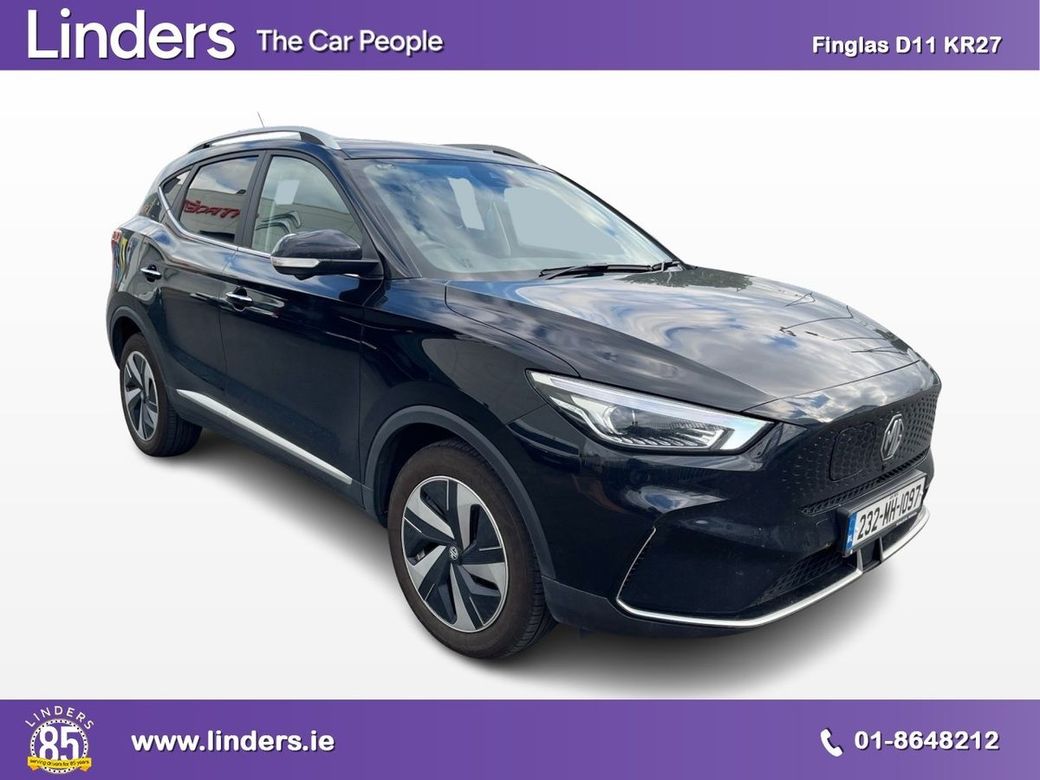 2023 MG ZS